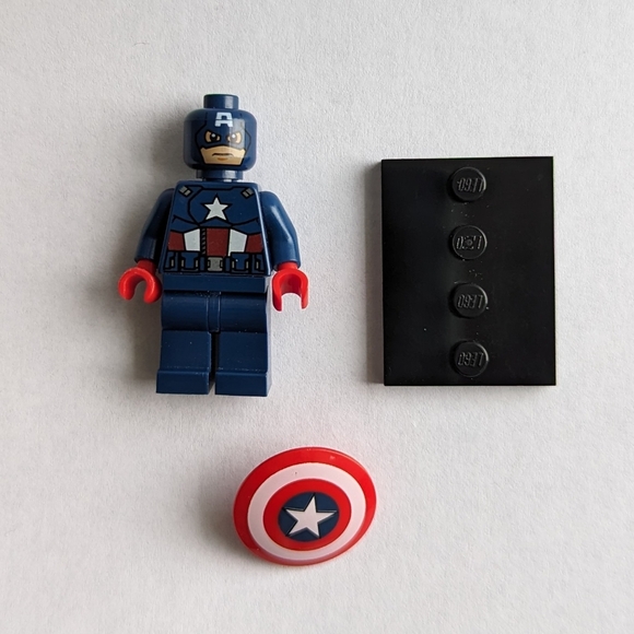 LEGO Captain America minifig - Picture 5 of 7